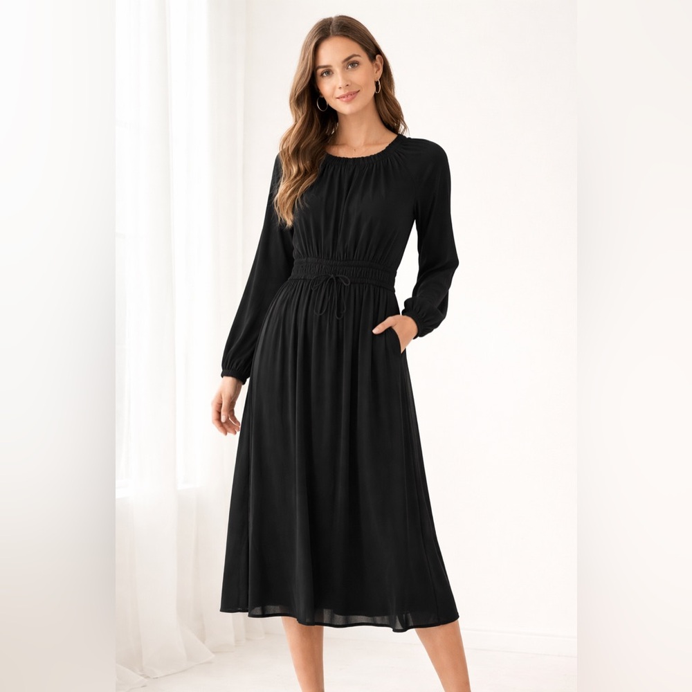 Wonderly Classic Black Pleated Skirt